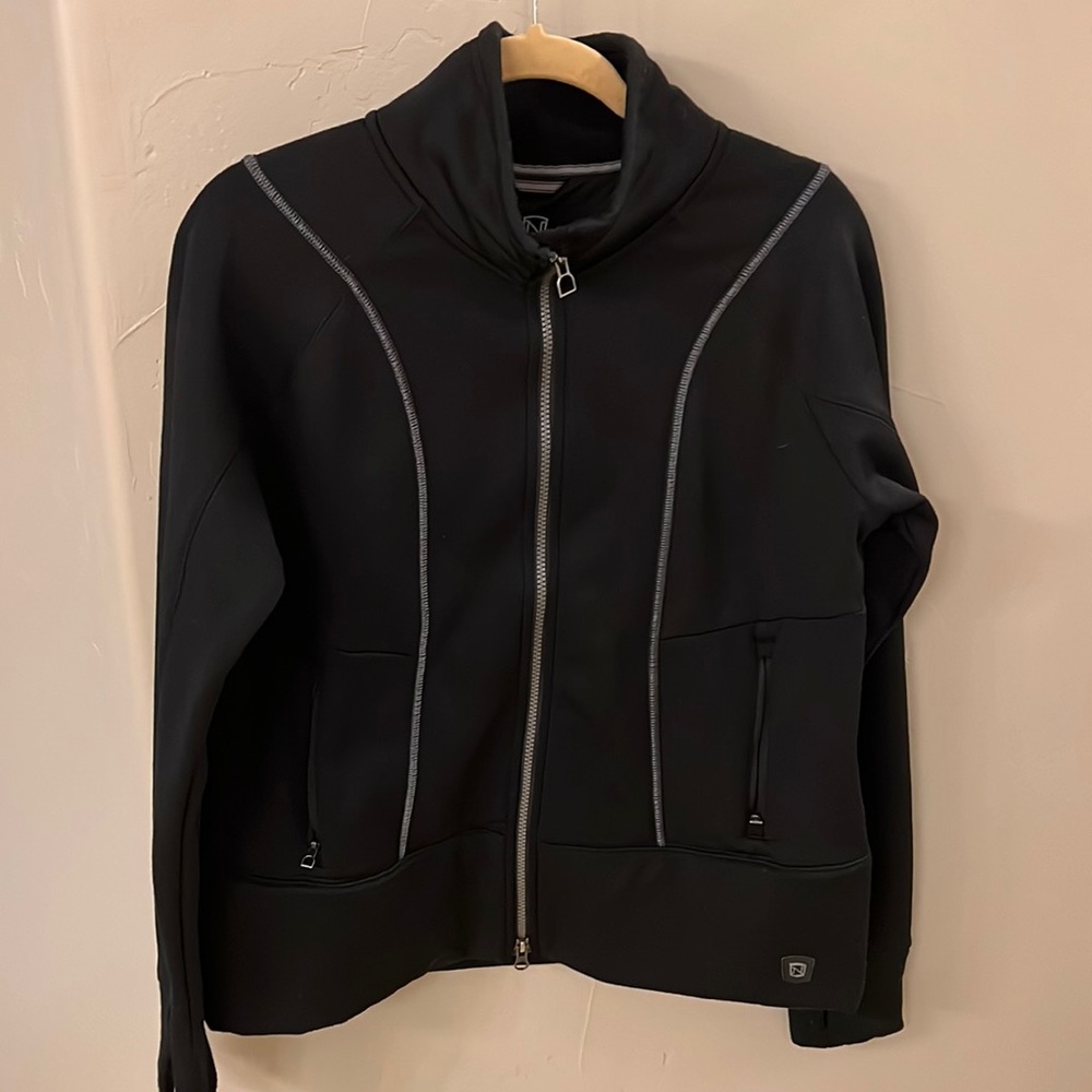 NOBLE OUTFITTERS • Fleece lined zip up jacket • Size XL